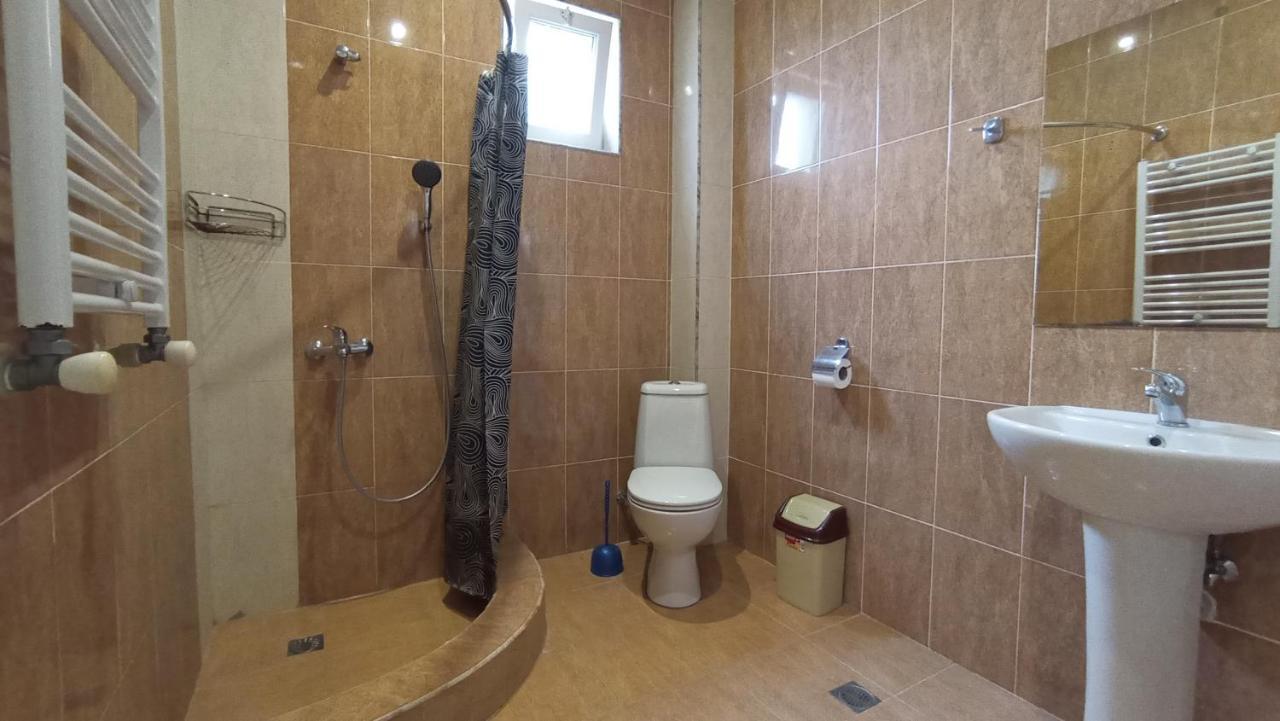 Guest House KARLA Kobuleti Extérieur photo